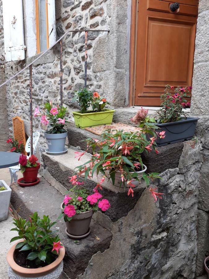 Apartmán Le Refuge Des Alpes Mancelles Fresnay-sur-Sarthe Exteriér fotografie
